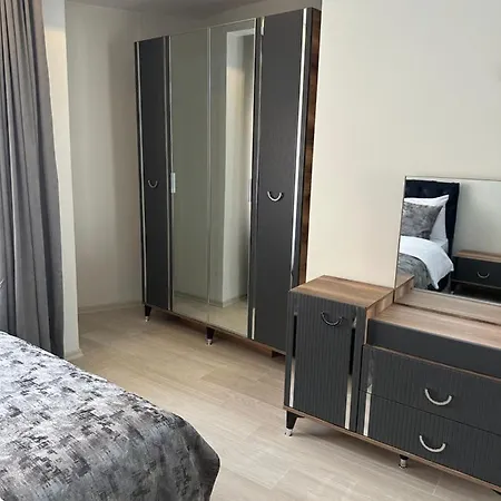 Nora Aparthotel