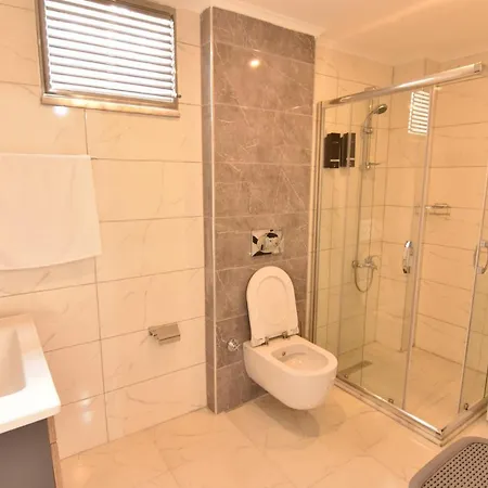 Aparthotel Nora *