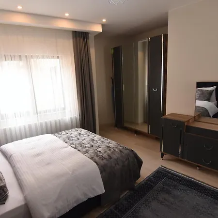 Nora Aparthotel